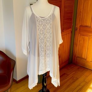 🌟3 for $25/White, Flowy Beach Coverup